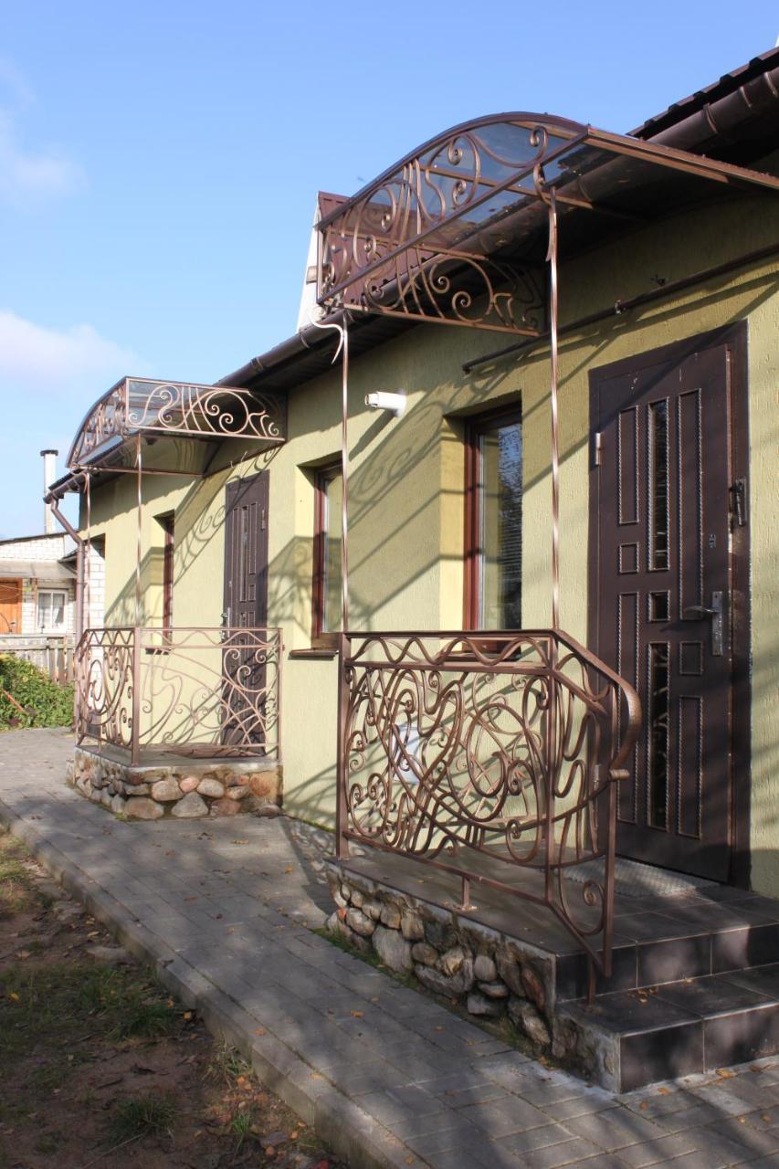 House With A Fireplace On The River Minsk Exterior photo